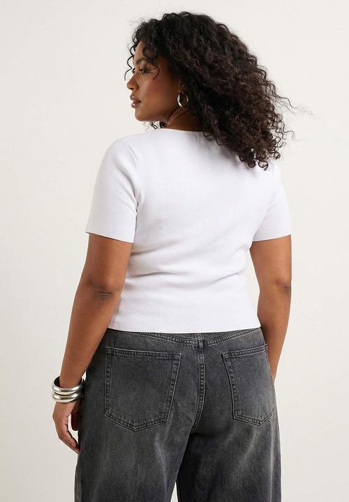 Trendyol - Plus Pool Collar Fitted Knitted Blouse - White