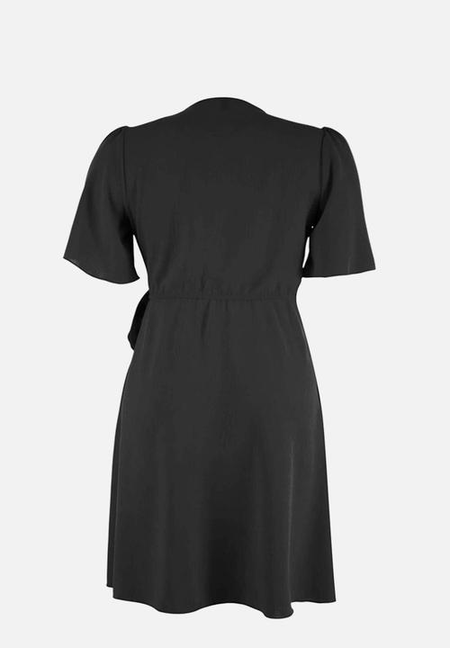 Trendyol - Plus Aerobin Woven Dress - Black