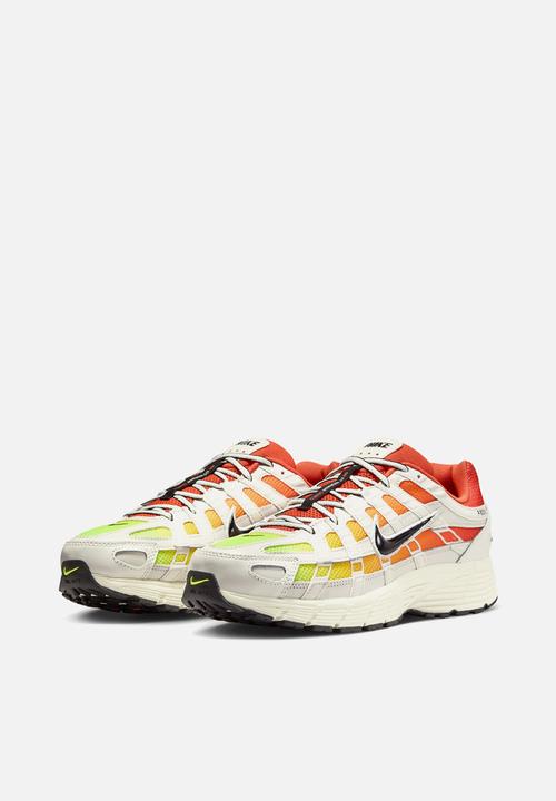 Nike - Nike P-6000