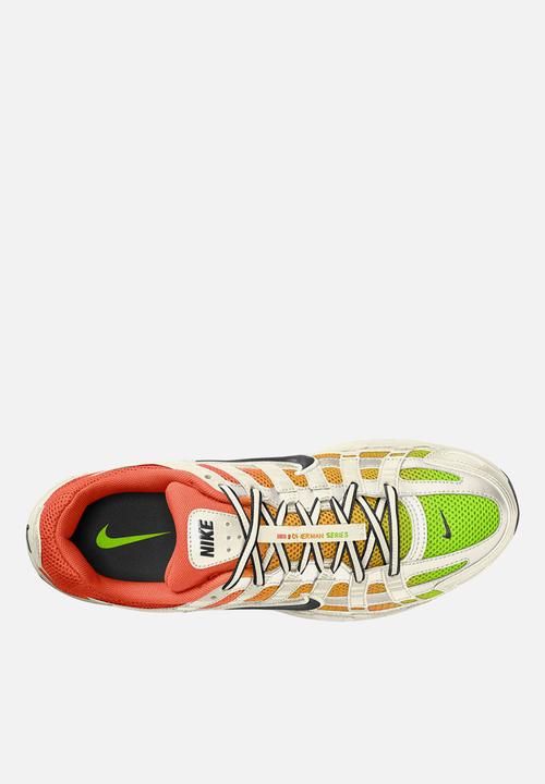Nike - Nike P-6000