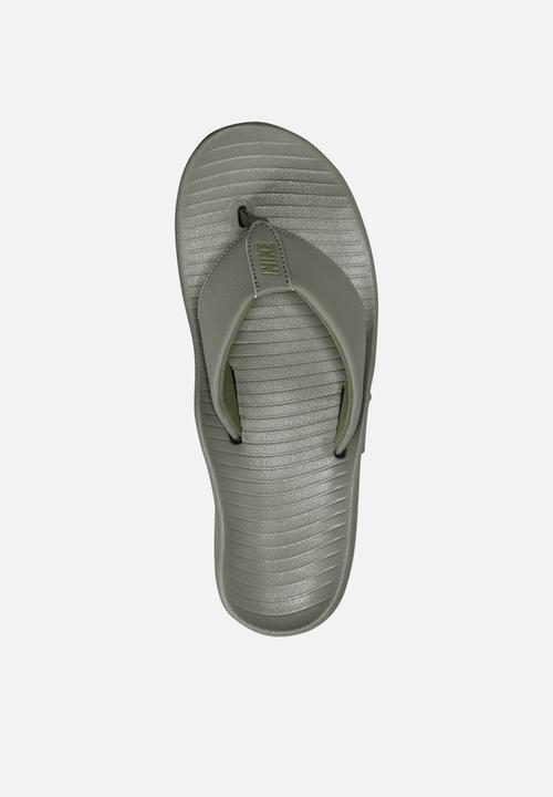 Nike - Nike Marina - light army/medium olive