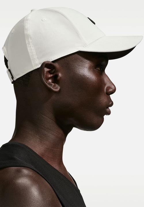 Nike - Structured Swoosh Cap - Bone