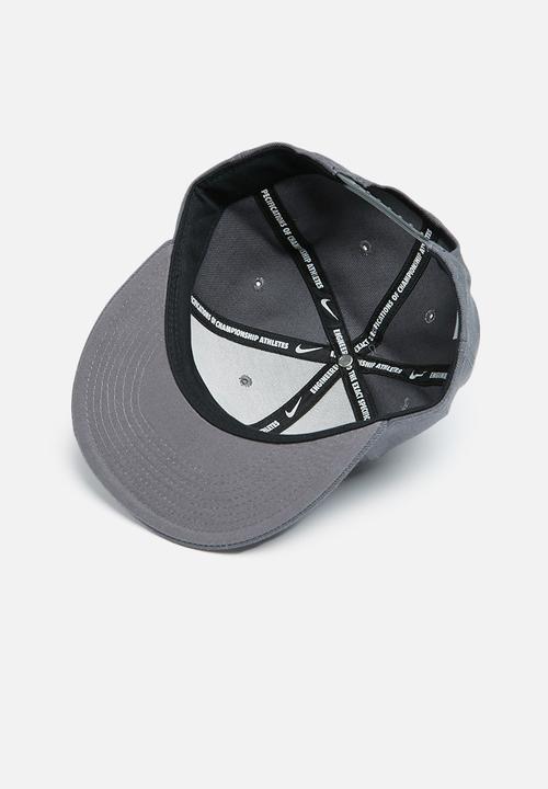 Nike - Futura snapback