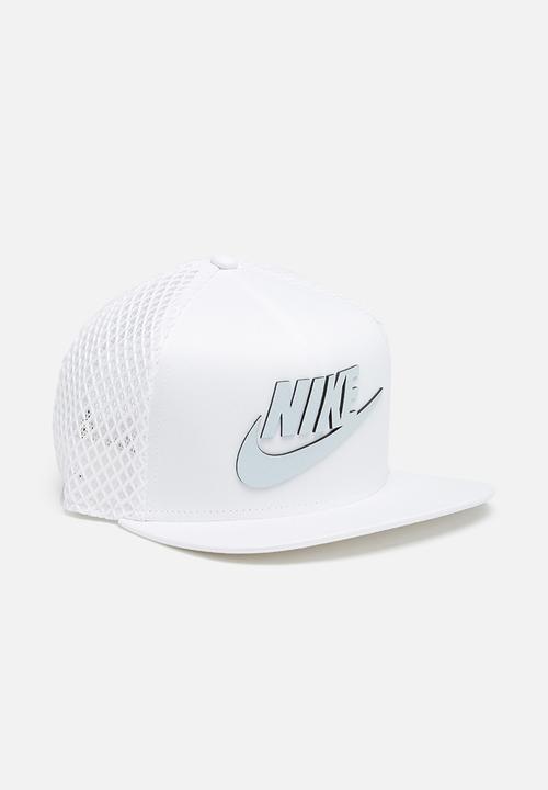 Nike - NSW seasonal mesh pro