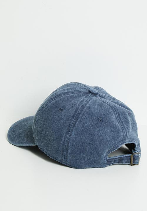 Pop Candy - Heart embroidered snapback - navy