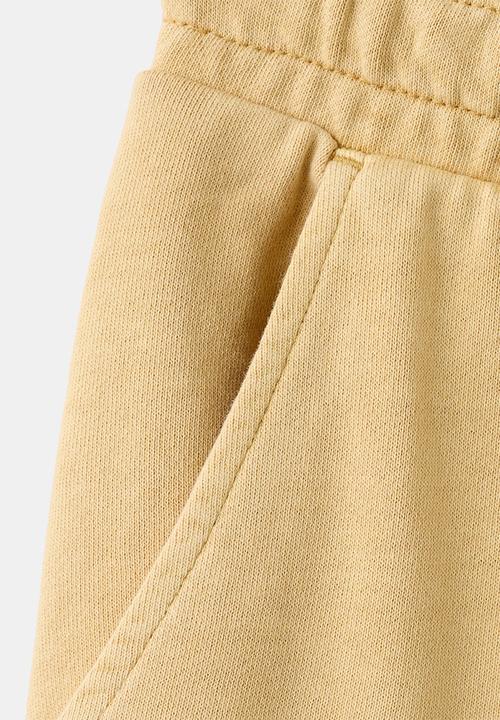 MANGO - Bermudas CARGO - Medium Yellow