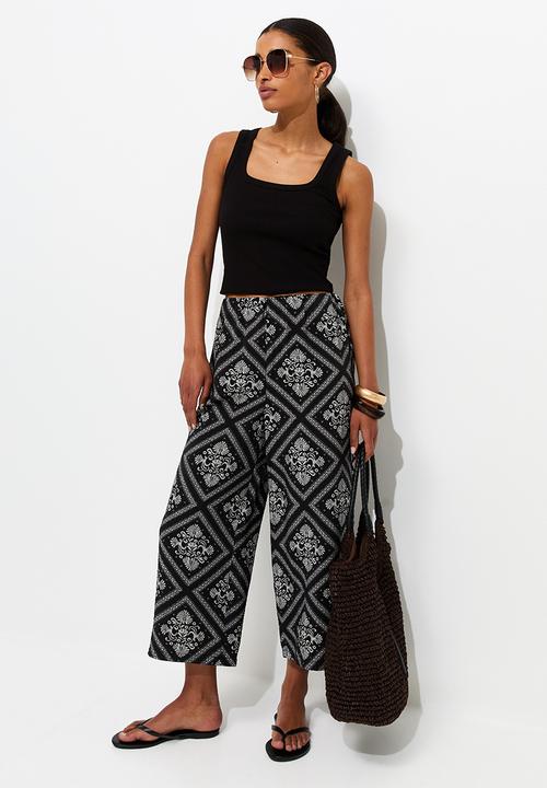 New Look - Lottie tile honor crop - black