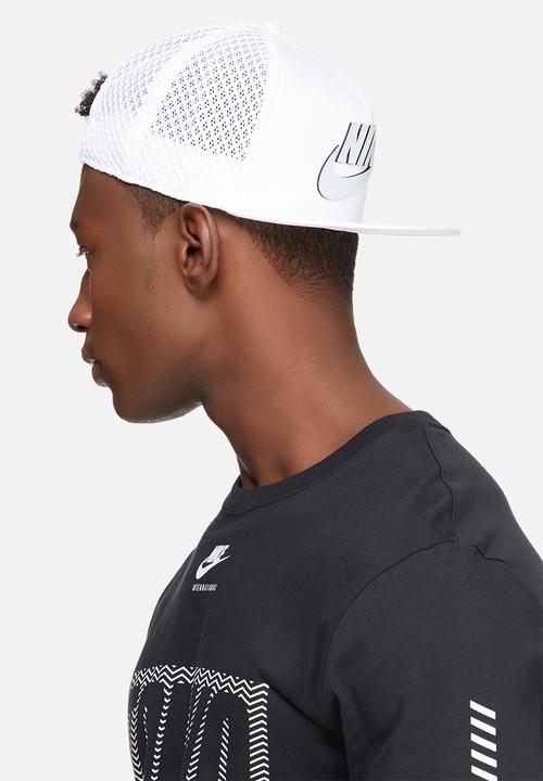 Nike - NSW seasonal mesh pro
