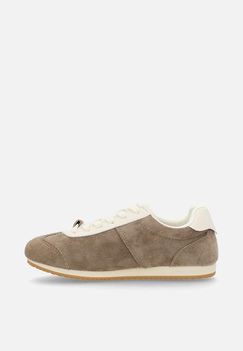 Pop Candy - Retro-style suedette sneakers - mocha/white