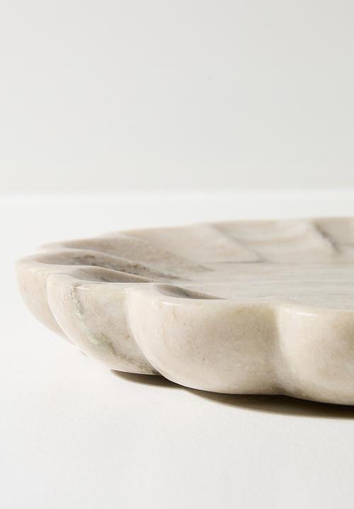 Sixth Floor - Scalloped Décor Tray - Natural