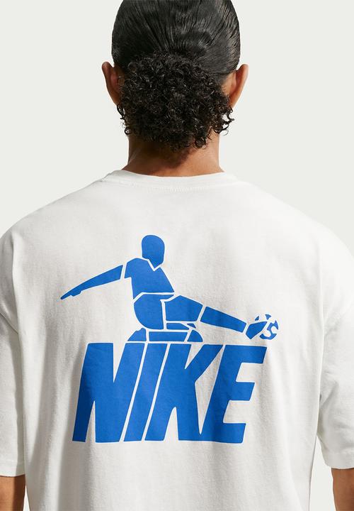 Nike - NSW Celebrate Football Tee - Cream