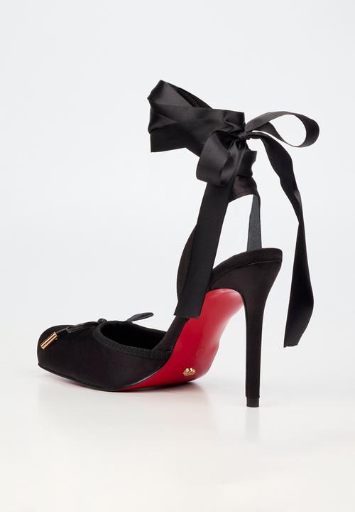 Miss Black - Adina 1 closed toe ankle strap - black