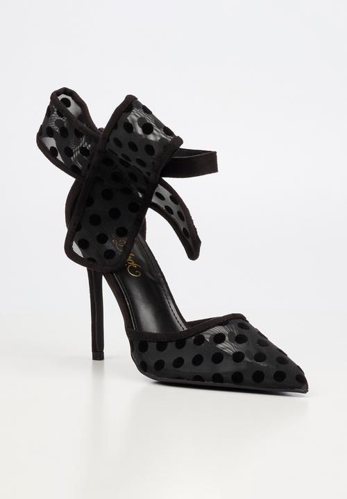 Miss Black - Dott 1 closed toe ankle strap - black