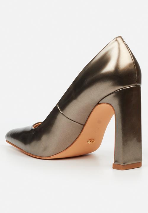 Miss Black - Nala 3 court - bronze