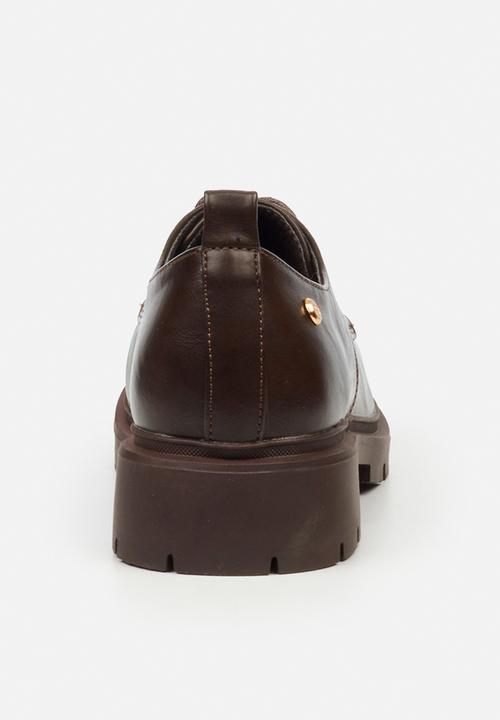 Miss Black - Tipsy 17 derby - chocolate
