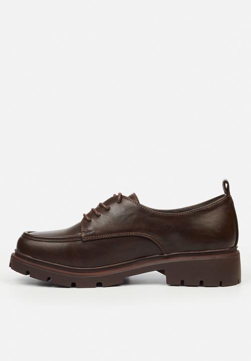 Miss Black - Tipsy 17 derby - chocolate