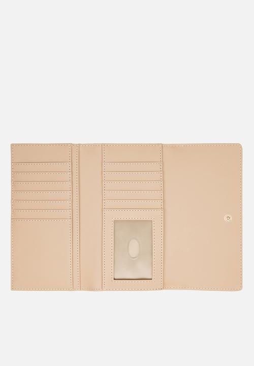 GUESS - Cadence Sling Slim Clutch Bag - Cream