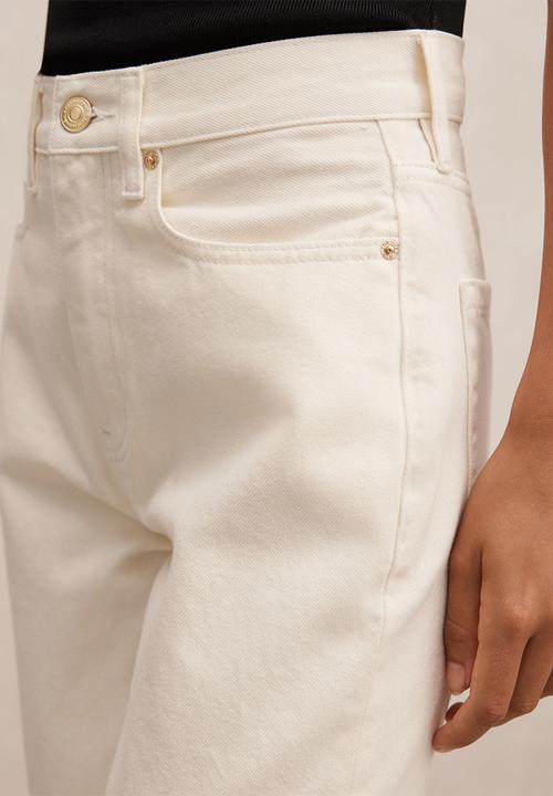 Forever New - Gia high-rise wide leg jeans in ecru