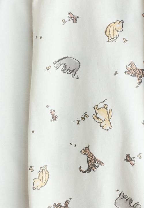 H&M - 2 pack sleepsuits with full feet - white/winnie the pooh