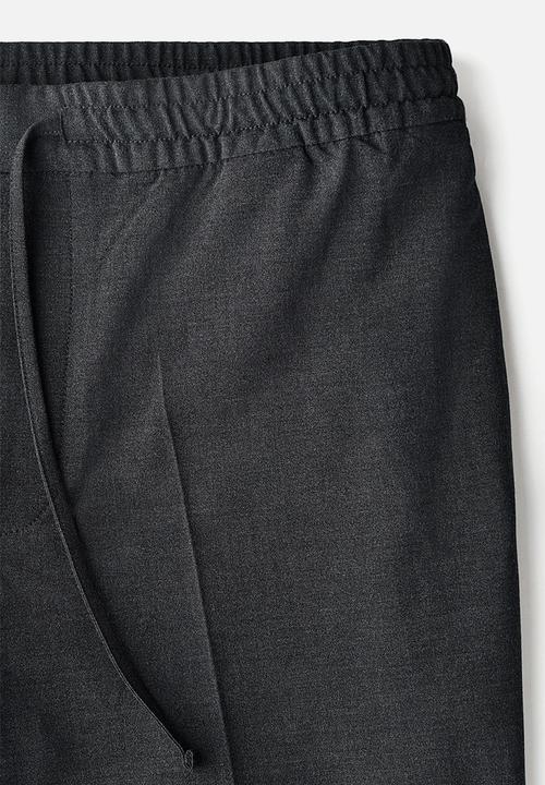 H&M - Slim fit tailored joggers - dark grey