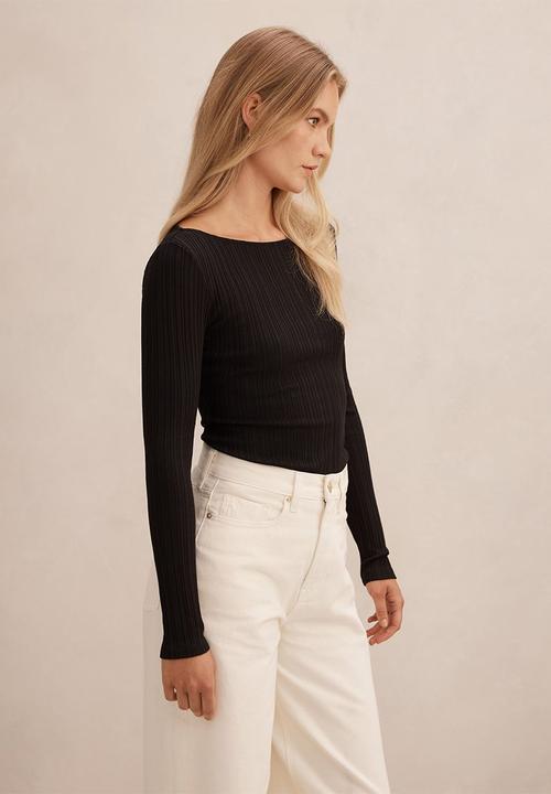 Forever New - Minka rib boat neck top in black
