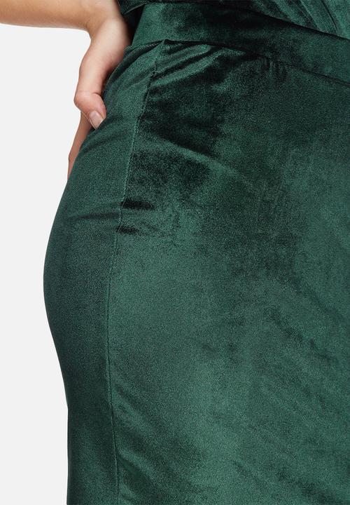 Jacqueline de Yong - Sherry velvet pencil skirt