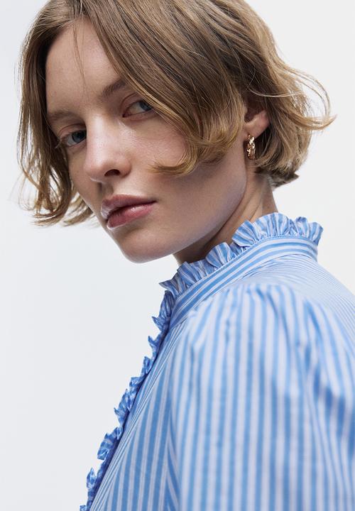 H&M - Frill-trimmed poplin blouse - blue/striped