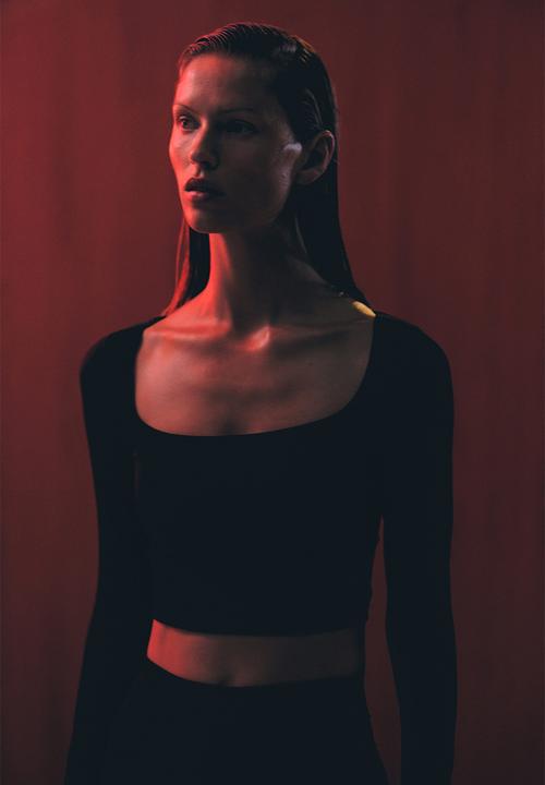H&M - Sculptmove? sports top - black