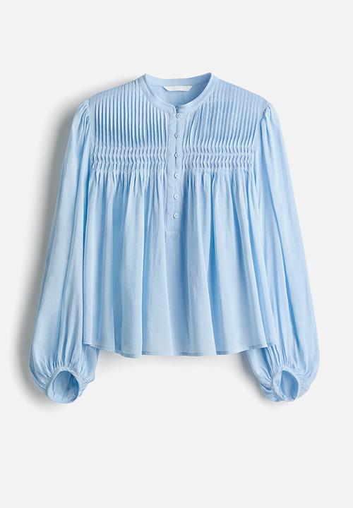 H&M - Pintucked blouse - light blue