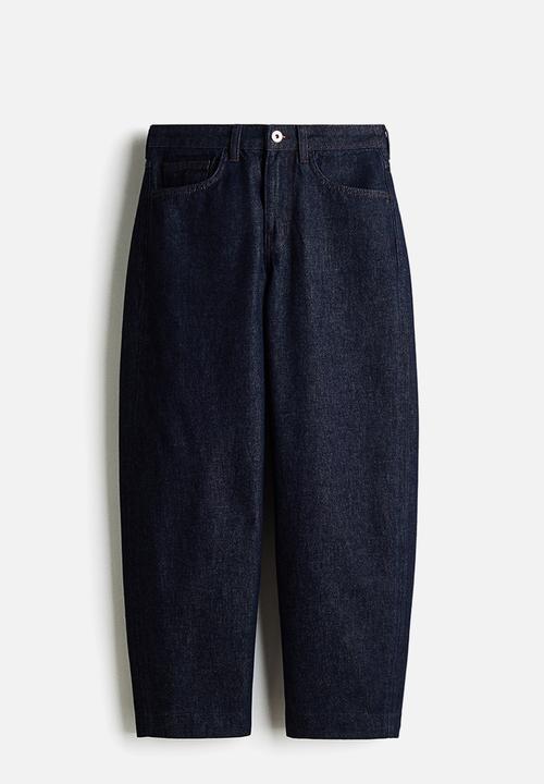 H&M - Barrel leg low waist ankle jeans - dark denim blue