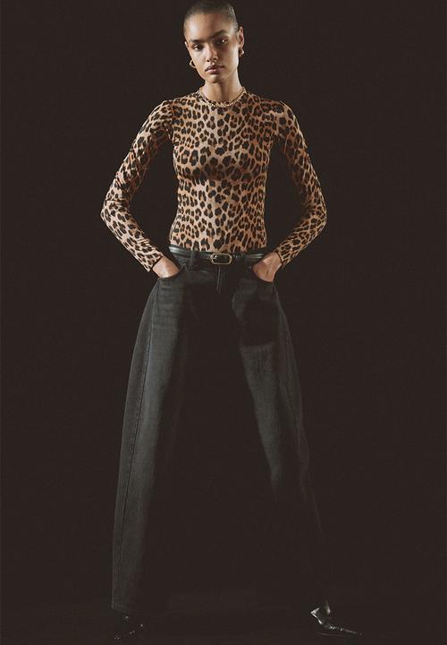 H&M - Long-sleeved body - dark beige/leopard print