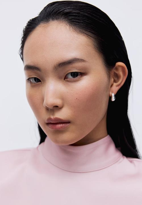 H&M - Open-back top - light pink