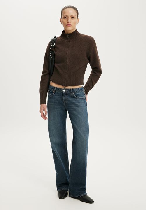 Cotton On - Lotus Cinched Zip Knit - Dark Oak
