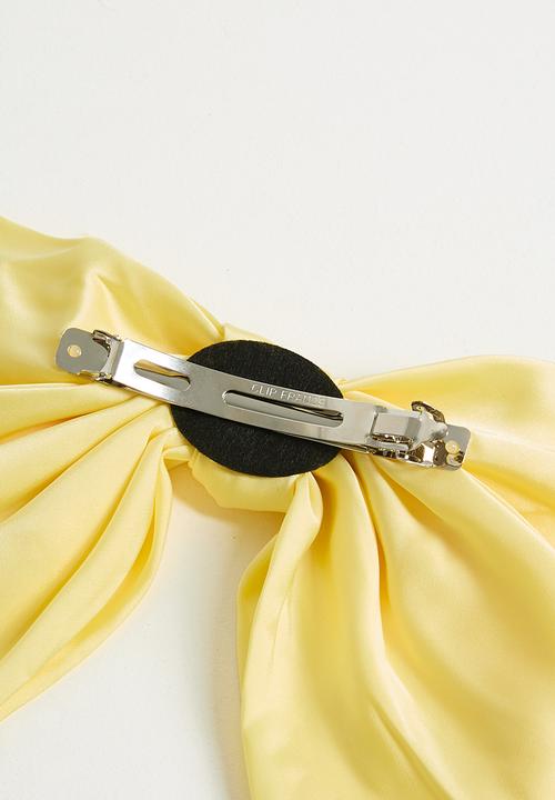 Pop Candy - Satin bow hair clip - butter yellow