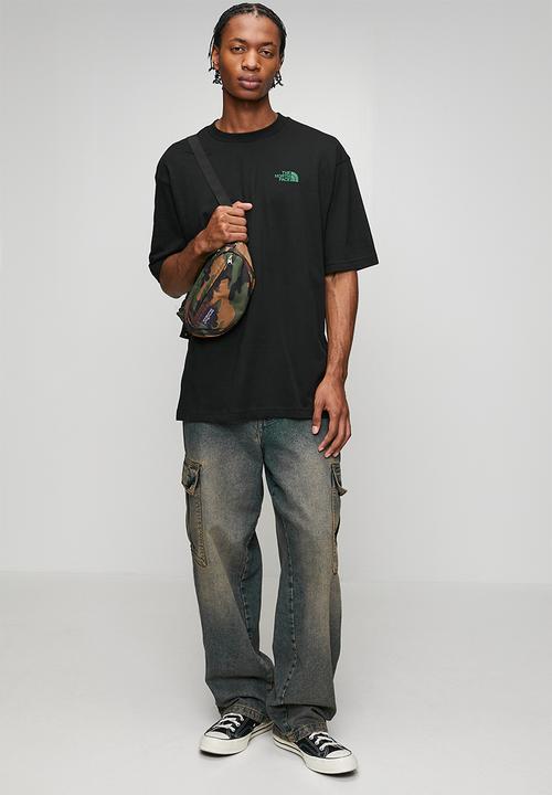 The North Face - M Short Sleeve Tnf Globe Tee Oversize Fit - Tnf Black
