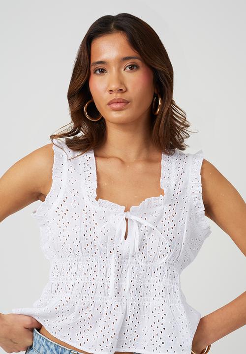 Brave Soul - Ladies Sleeveless Broiderie Top - White