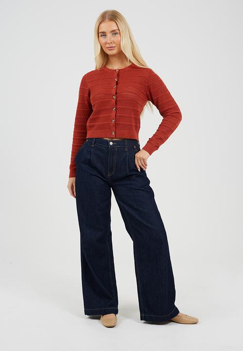 Brave Soul - Ladies Crew Neck Button Through Cardigan With All Over Stitch Repeat - Rust