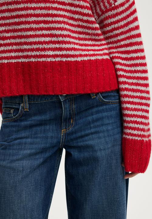 Cotton On - Luxe Crew Neck Sweater - Red Stripe
