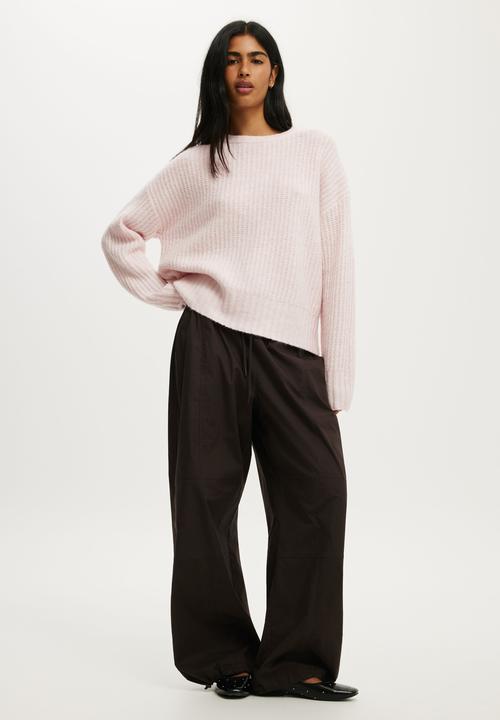 Cotton On - Luxe Crew Neck Sweater - Lofty Soft Pink