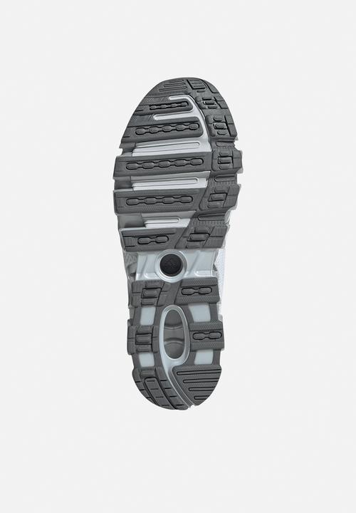 adidas Originals - MEGA GHOSTRIDE W
