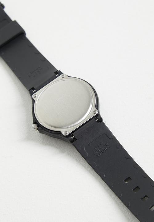 Casio - 50M Resin Ana Date White Dia - Black