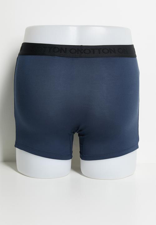 Cotton On - 3 Pack Mens Comfort Stretch Boxer Brief - Black/Navy/Grey
