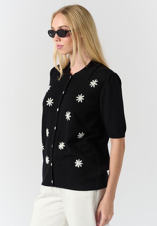 Me&B - Scalloped Collar Daisy Knit - Black Daisy