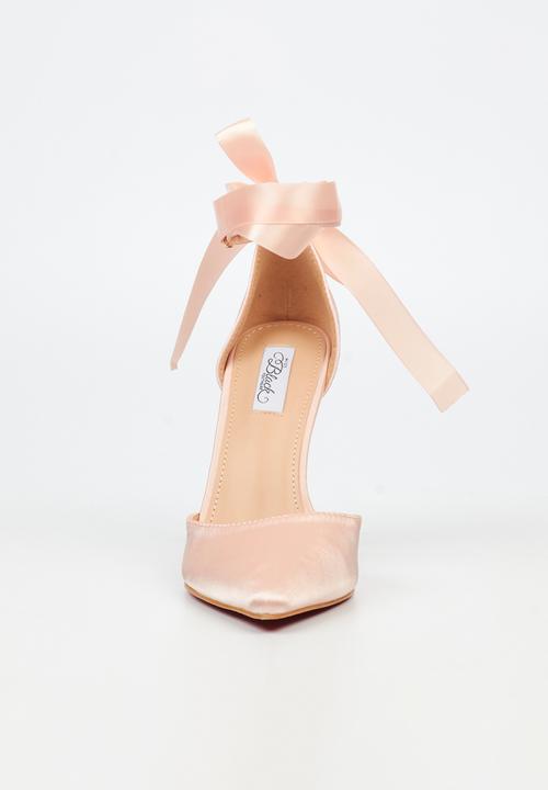 Miss Black - Lola 69 closed toe ankle strap - pink