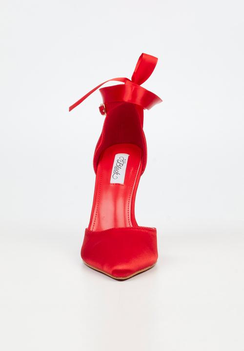 Miss Black - Lola 69 closed toe ankle strap - red