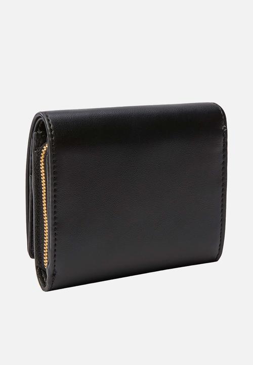 Calvin Klein - Bold ck medium bifold - black