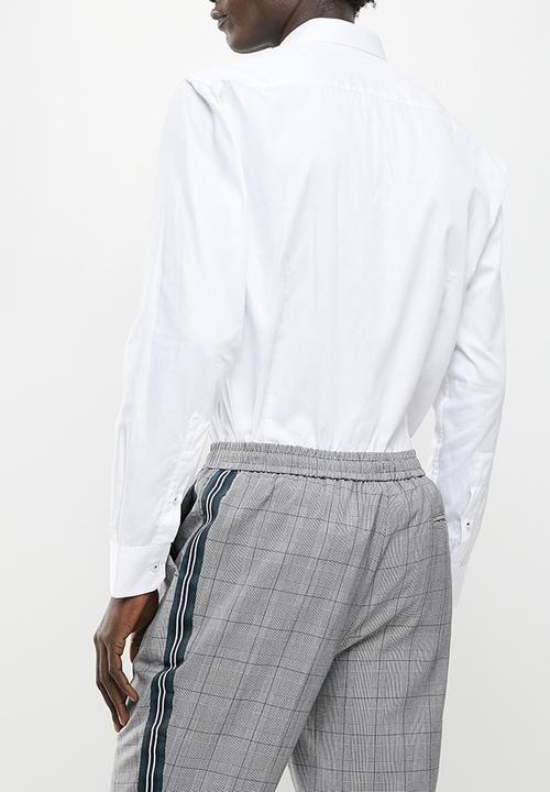 Ben Sherman - SLIM BEN SHIRT - WHITE