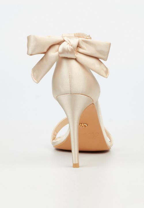 Miss Black - Jazz 43 open toe ankle strap - champagne
