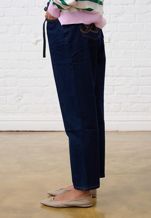 Me&B - Belted Mom Jeans - Dark Wash