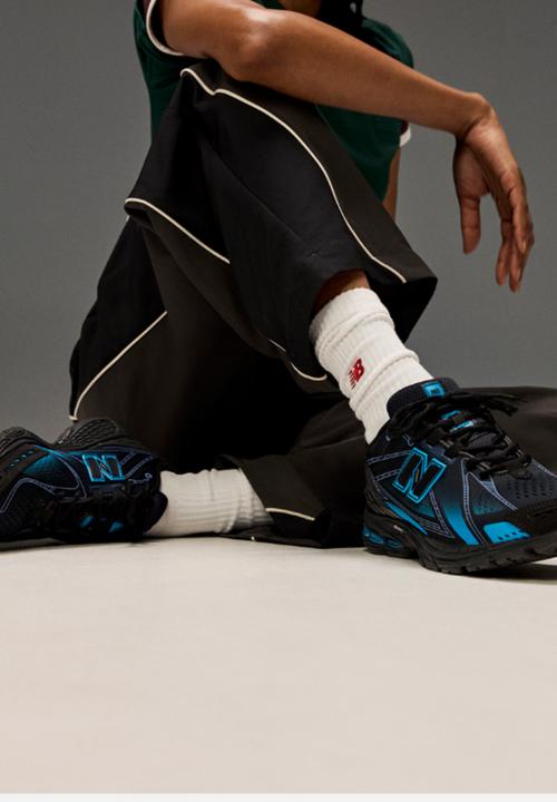 New Balance  - 1906E